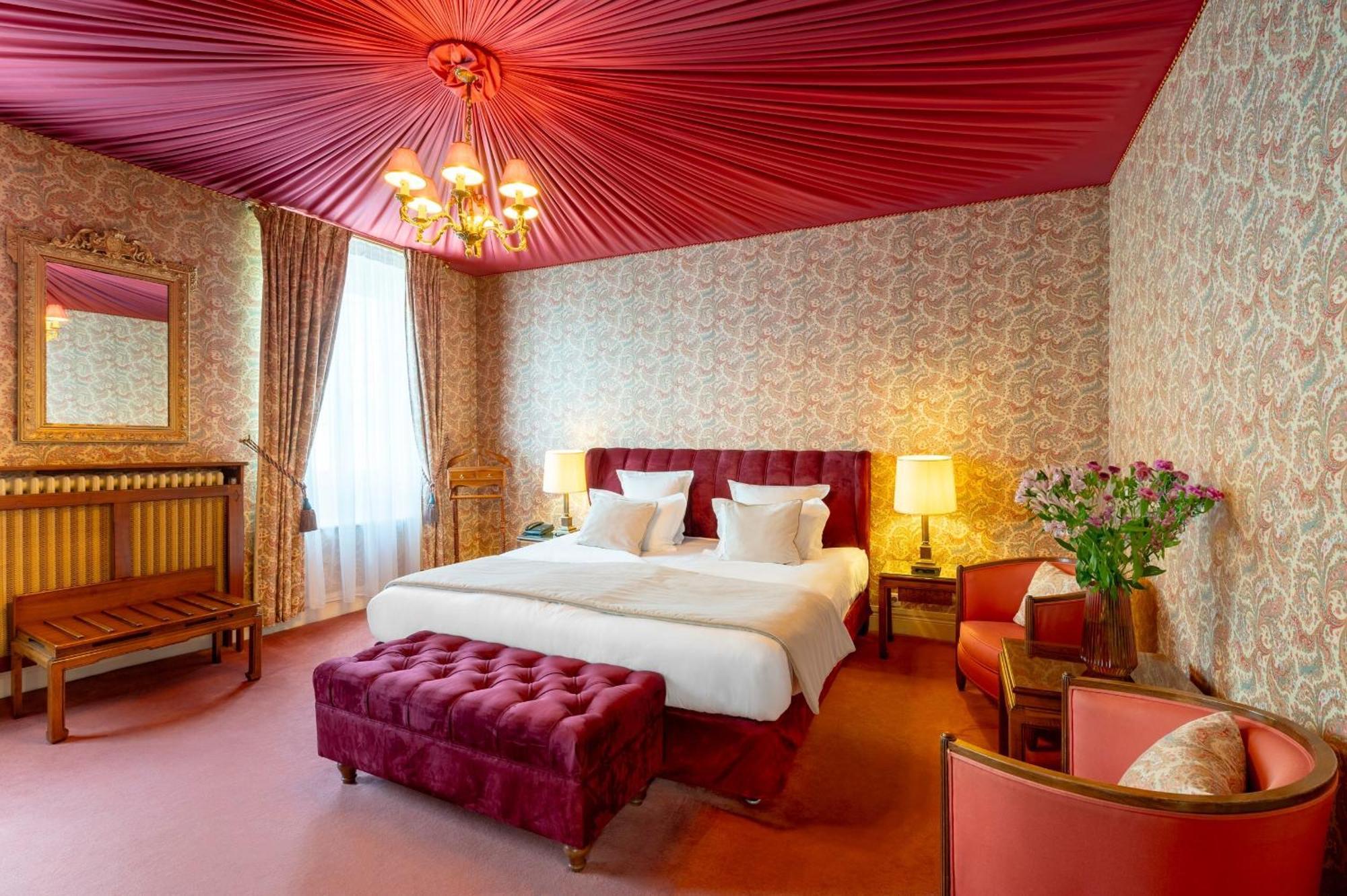 Grand Hotel Des Templiers, Piscine & Spa Reims Room photo